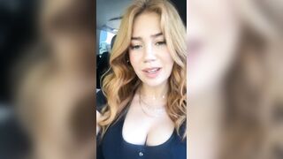 Palina Rojinski: Wie sie ihre Titten manchmal zusammen drückt #3