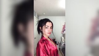 Paloma Silva: Paloma buss it video from Tik Tok #2