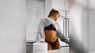 Sommer Ray: breakfast is served #3