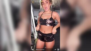 Sommer Ray: Gotta keep the body tight ♥️♥️♥️♥️ #4