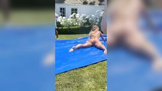 Sommer sliding with her big wet ass