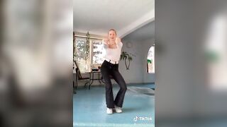 Sophia Diamond: Same shitty dance with added bounce #4