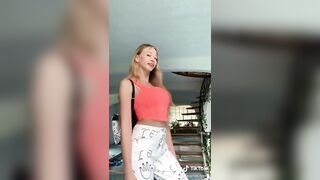 Sophia Diamond: Today's Boob Jiggle #4