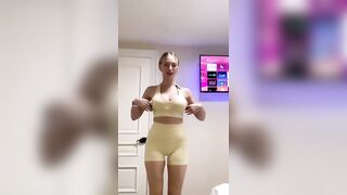 Sophia Diamond: man how is she SO attractive #2