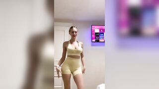 Sophia Diamond: man how is she SO attractive #3