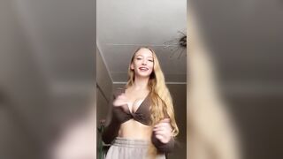 Sophia Diamond: busty tiktok #2