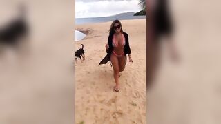 Stephanie Silveira: até o cachorro a quer♥️♥️ #1