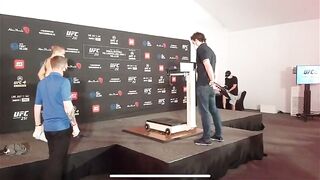 Rose Namajunas weigh in