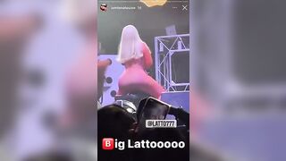 Mulatto Rapper: Mulatto bouncing her fat ass #2