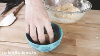 Naked Bakers: Made some snickerdoodles recipe from a box. Turned out better than I expected. Full video now posted. ♥️♥️ #2