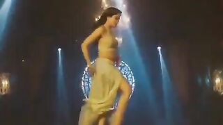 Navel NSFW: Malvika Sharma and Amritha Aiyer in ThiyagiBoys song video #2