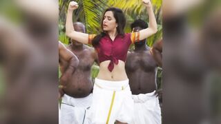 Shraddha Kapoor And Her Navel