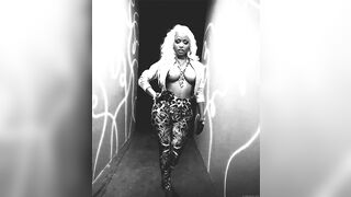 Nicki Minaj: Baddie Coming Through #2