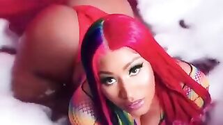 Nicki Minaj: That arch and that big phat juicy booty #2