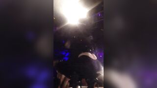 Nicki Minaj: Fan Grabs a Handful of Nicki’s Ass #2