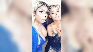 Nicki Minaj: Nicki x Ariana (BOOOOOOBS) #4