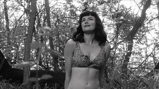 Gretchen Mol in The Notorious Bettie Page. 2005