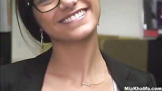 Mia Khalifa: Mia Khalifa in the library #2