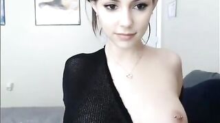 Stunning Girl Masturbating