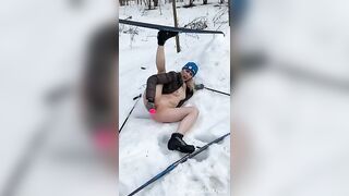 Last snowy days and I have to masturbate as much as possible on ski trips #2