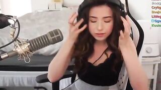 Offlinetv Girls: Poki getting up ♥️♥️ #1