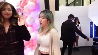 Offlinetv Girls: s t a r s m i t t e n #3