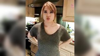 Offlinetv Girls: Kimi's teasing #3