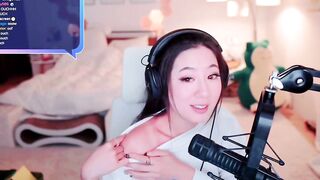 Offlinetv Girls: Leslie got tan ♥️♥️ #4