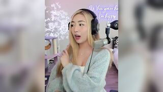 Offlinetv Girls: Janet White Top #3