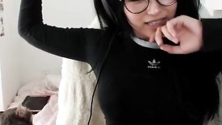 Offlinetv Girls: Hyoon black top #2