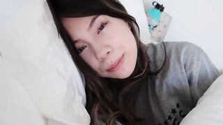 Offlinetv Girls: Imagine waking up next to her each morning #2