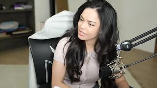 Offlinetv Girls: Rae playing with her hair and looking stunning #2