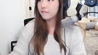 Offlinetv Girls: *lip bite* #2