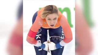 Olympic Games: Thighs so thicc she uses them to hold her glasses #4