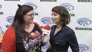 Milana Vayntrub: She love all nuts *blink* #3