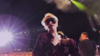 Miley Cyrus: Flash at ACL Fest #3