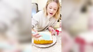 Olivia Holt: Shake your cake #4