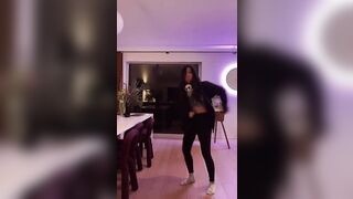 Olivia Sui: Olivia dancing #3