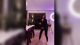 Olivia Sui: Olivia dancing #4